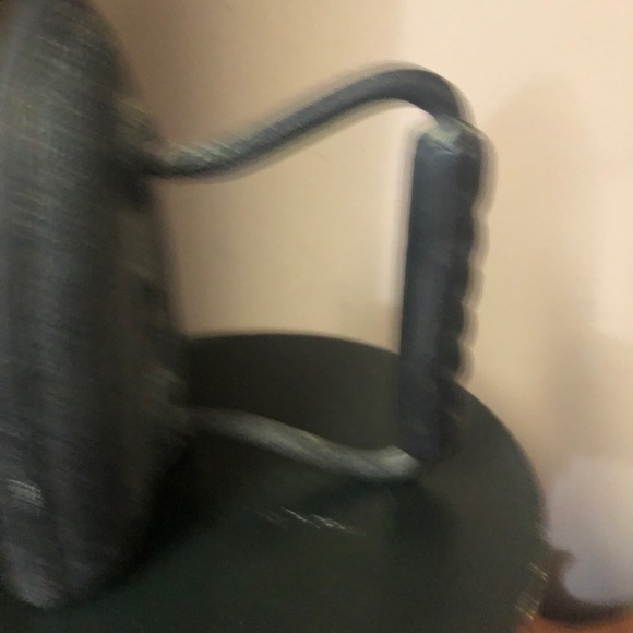 Antique clothes iron marked number 5 primitive great for a bookend or doorstop - Picture 8 of 10